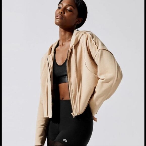 Alo Yoga Cruiser Crop Hooded Sweatshirt in Putty Size Small - Picture 1 of 9